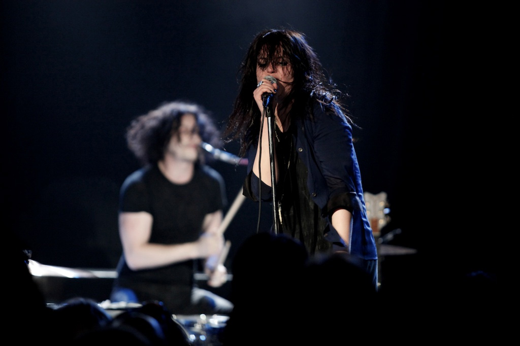The Dead Weather Impress A-Listers And Clubgoers At The Roxy