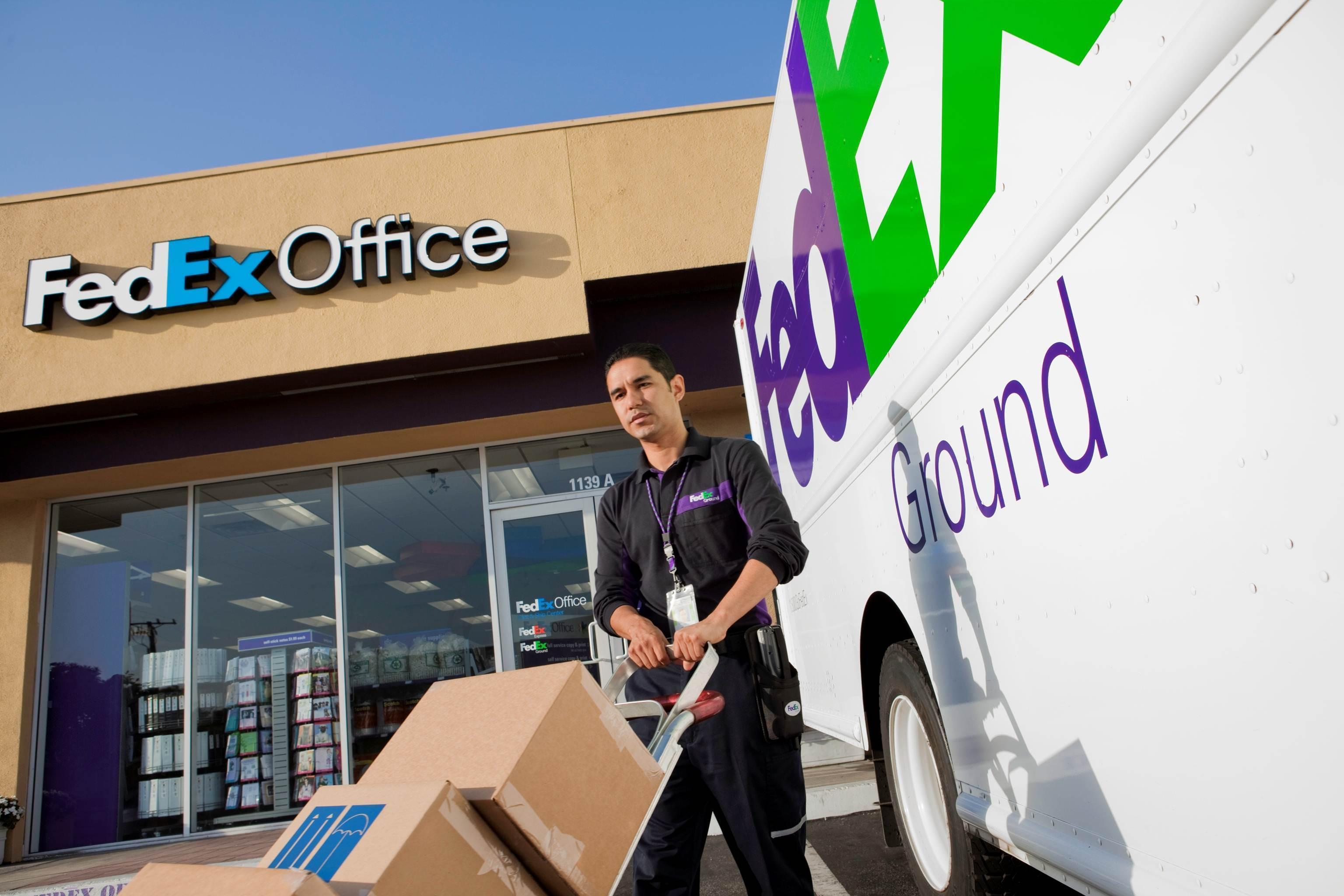 FedEx Office Print and Ship Center